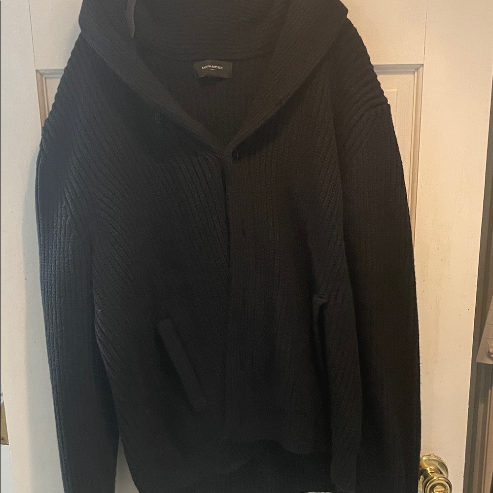 Banana Republic Men's Black Zip-Up Sweater